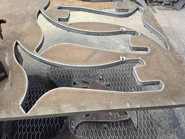 KDC Welding portable CNC oxy-fuel cutting
